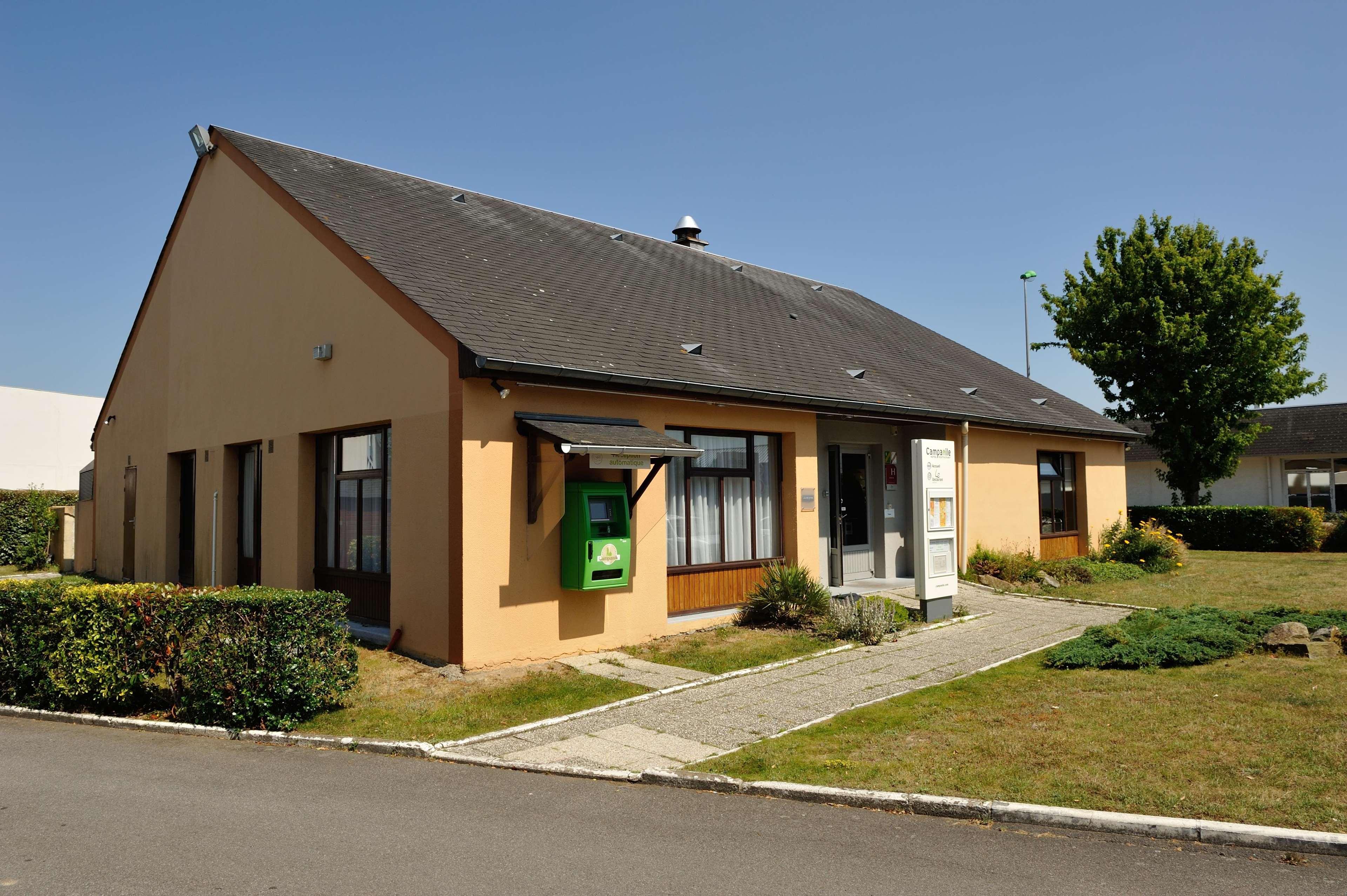 Hotel De La Briere Trignac Exteriör bild